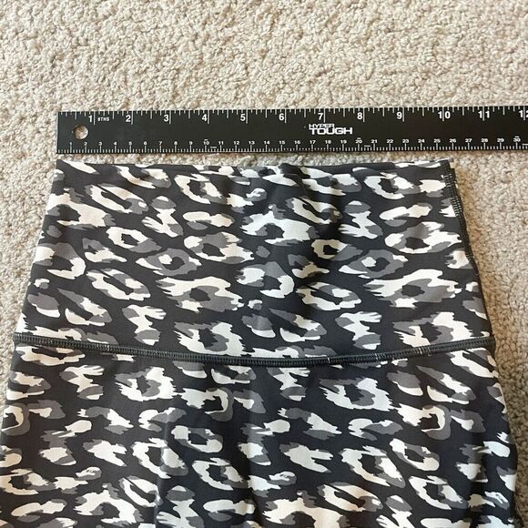 Offline By Arie Leggings Womens Sz Small Black White Athletic Athleisure High - Picture 3 of 9
